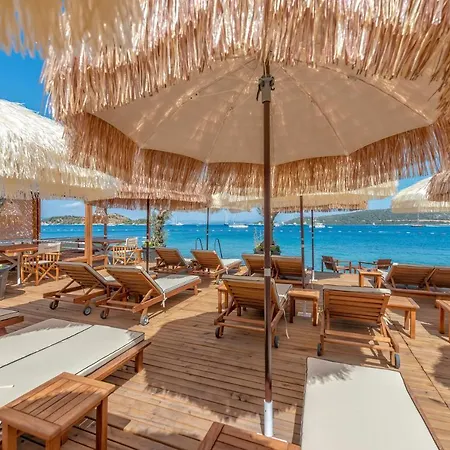 فندق Borsa Rooms & Villas بودروم