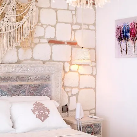 Borsa Rooms & Villas Hotel