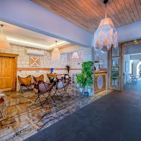 Hotel Borsa Rooms & Villas